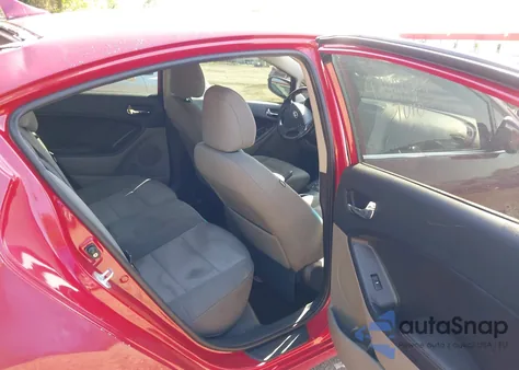 2014 Kia Forte Ex z USA, uszkodzony, nr VIN KNAFX4A86E5154740